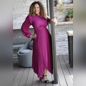 Pink pleated dress with fringe